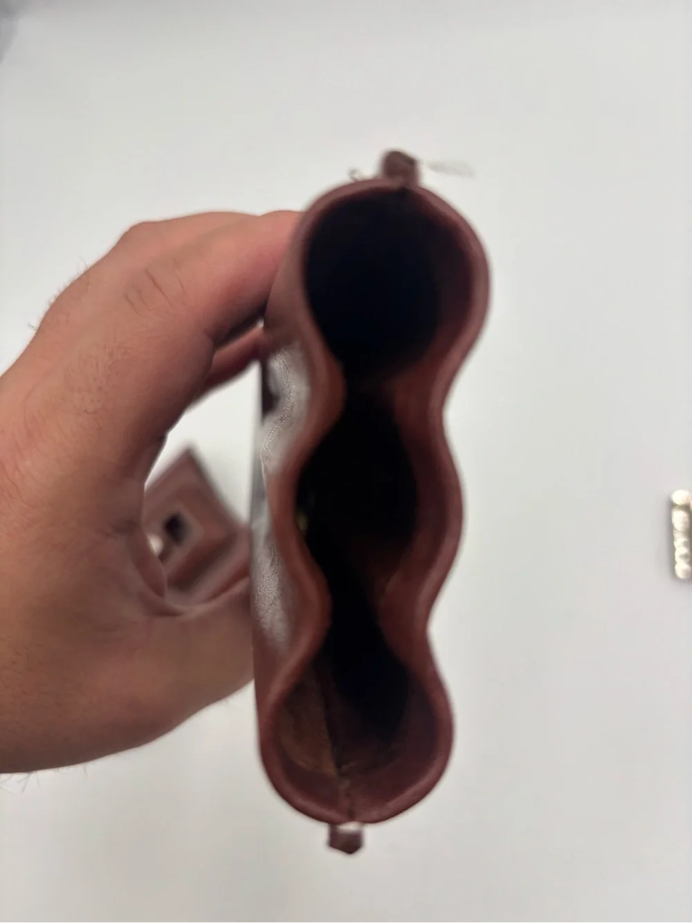 Cigar compact brown